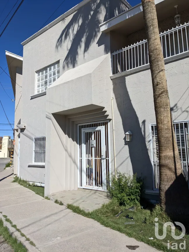 Casa en Venta en Los Bosques, Juárez, Chihuahua | NEX-171190 | iad México | Foto 1 de 16
