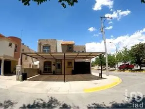 NEX-179596 - Casa en Renta, con 3 recamaras, con 2 baños, con 182 m2 de construcción en Jardines de Aragón, CP 32472, Chihuahua.