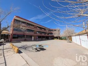 NEX-244145 - Edificio en Venta, con 22 recamaras, con 22 baños, con 888 m2 de construcción.