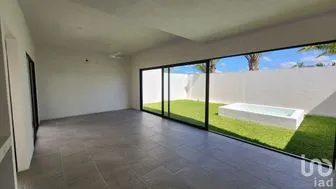 NEX-172731 - Casa en Venta, con 3 recamaras, con 4 baños, con 219 m2 de construcción en Chicxulub, CP 97340, Yucatán.