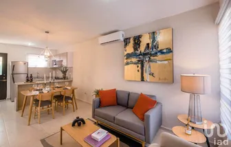 NEX-252265 - Casa en Venta, con 2 recamaras, con 1 baño, con 76 m2 de construcción en Los Héroes, CP 97306, Yucatán.