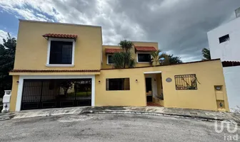 NEX-265782 - Casa en Renta, con 4 recamaras, con 1 baño, con 250 m2 de construcción en Gran Santa Fe, CP 97314, Yucatán.