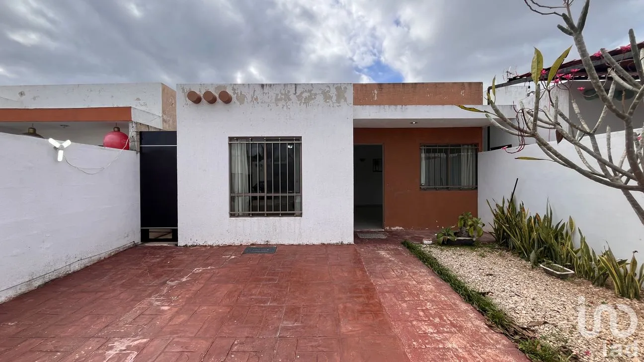 Casa en Renta en Los Héroes, Mérida, Yucatán | NEX-286832 | iad México | Foto 1 de 19