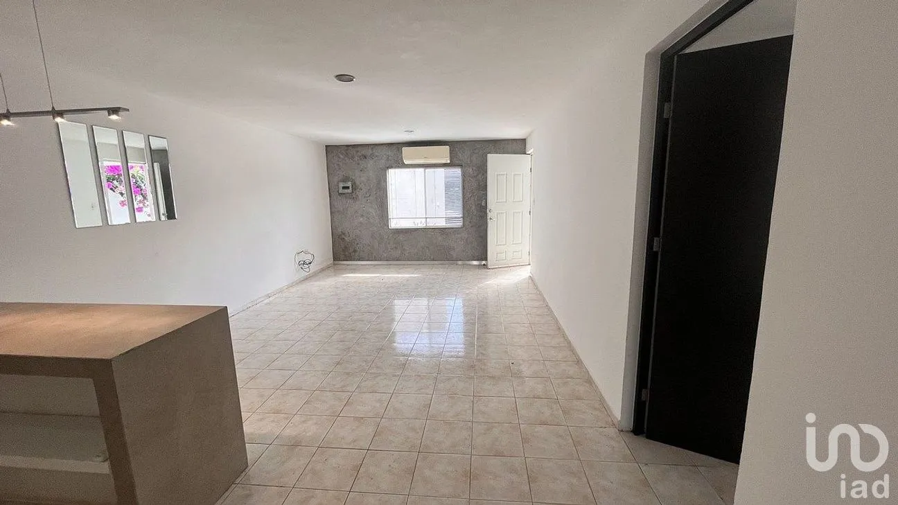 Casa en Renta en San Ramon Norte, Mérida, Yucatán | NEX-287007 | iad México | Foto 2 de 20