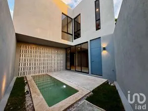 NEX-287307 - Casa en Venta, con 3 recamaras, con 3 baños, con 182 m2 de construcción en Benito Juárez Nte, CP 97119, Yucatán.