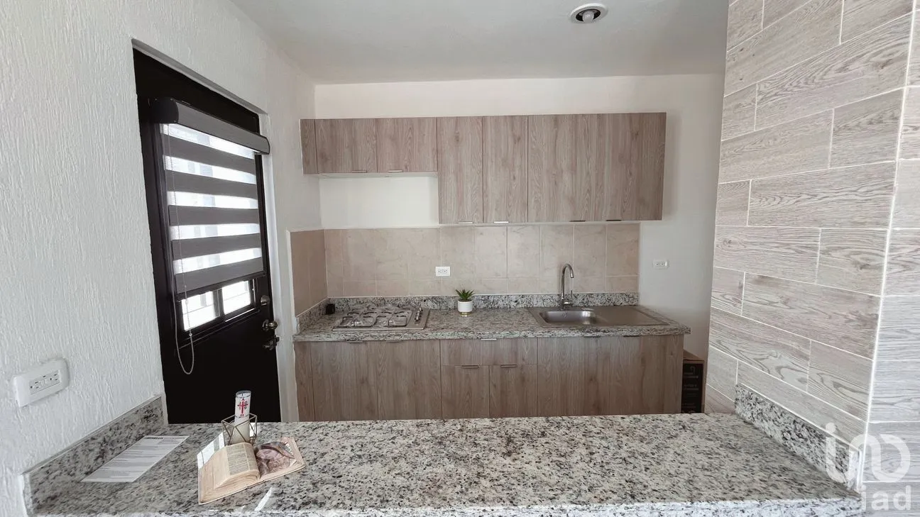 Casa en Renta en Los Héroes, Mérida, Yucatán | NEX-297195 | iad México | Foto 2 de 19