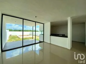 NEX-48395 - Casa en Venta, con 3 recamaras, con 4 baños, con 220 m2 de construcción en Dzityá, CP 97302, Yucatán.