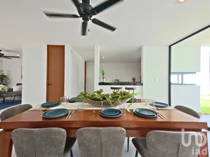 NEX-48395 - Casa en Venta, con 3 recamaras, con 4 baños, con 208 m2 de construcción en Dzityá, CP 97302, Yucatán.