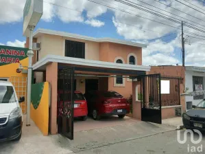 NEX-49752 - Casa en Renta, con 3 recamaras, con 2 baños, con 180 m2 de construcción en Chuburna de Hidalgo, CP 97205, Yucatán.