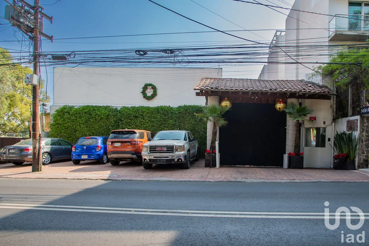 Casa en Renta en Alcantarilla, Álvaro Obregón, Ciudad de México | NEX-264231 | iad México | Foto 2 de 17