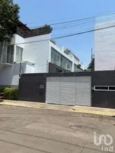 NEX-266008 - Casa en Venta, con 3 recamaras, con 4 baños, con 220 m2 de construcción en Ejidos de San Pedro Mártir, CP 14640, Ciudad de México.
