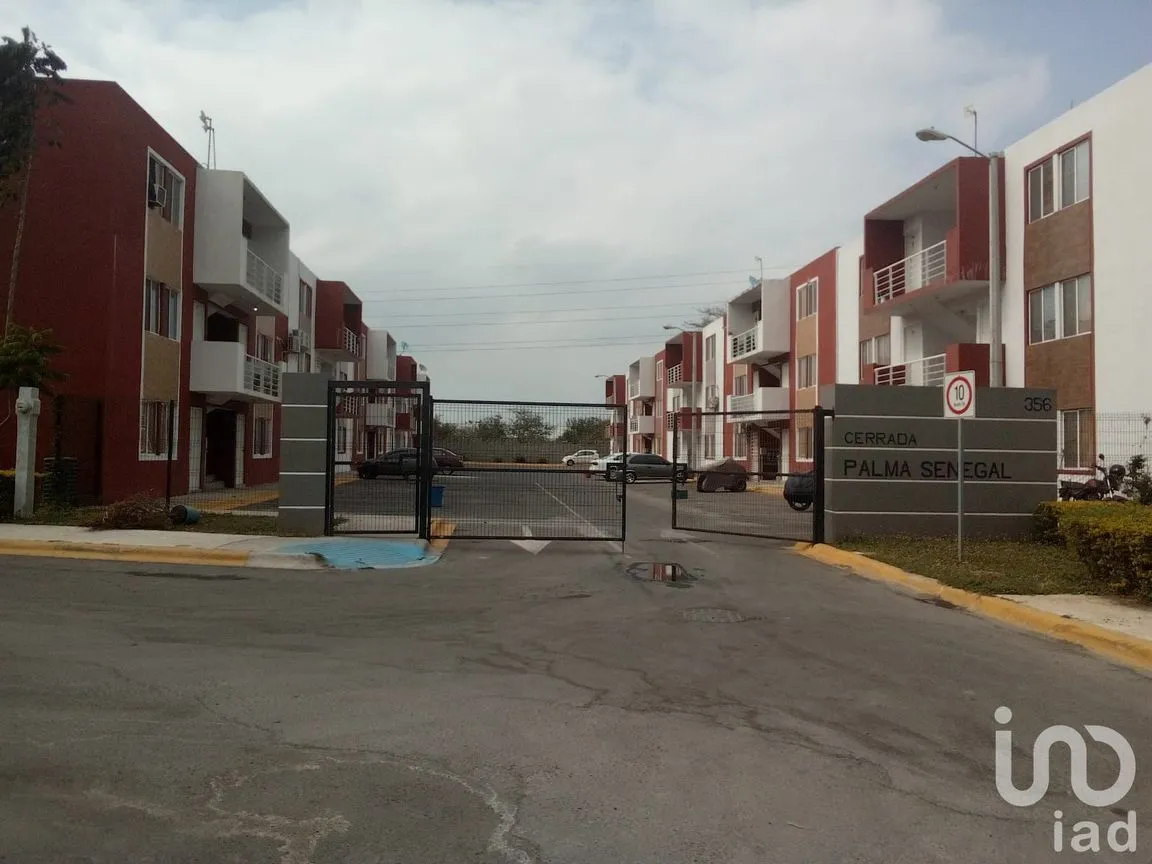 Departamento en Renta en Las Palmas, Veracruz, Veracruz de Ignacio de la Llave | NEX-176947 | iad México | Foto 3 de 12