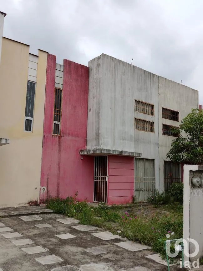 Casa en Venta en Colinas de Santa Fe, Veracruz, Veracruz de Ignacio de la Llave | NEX-49544 | iad México | Foto 2 de 15