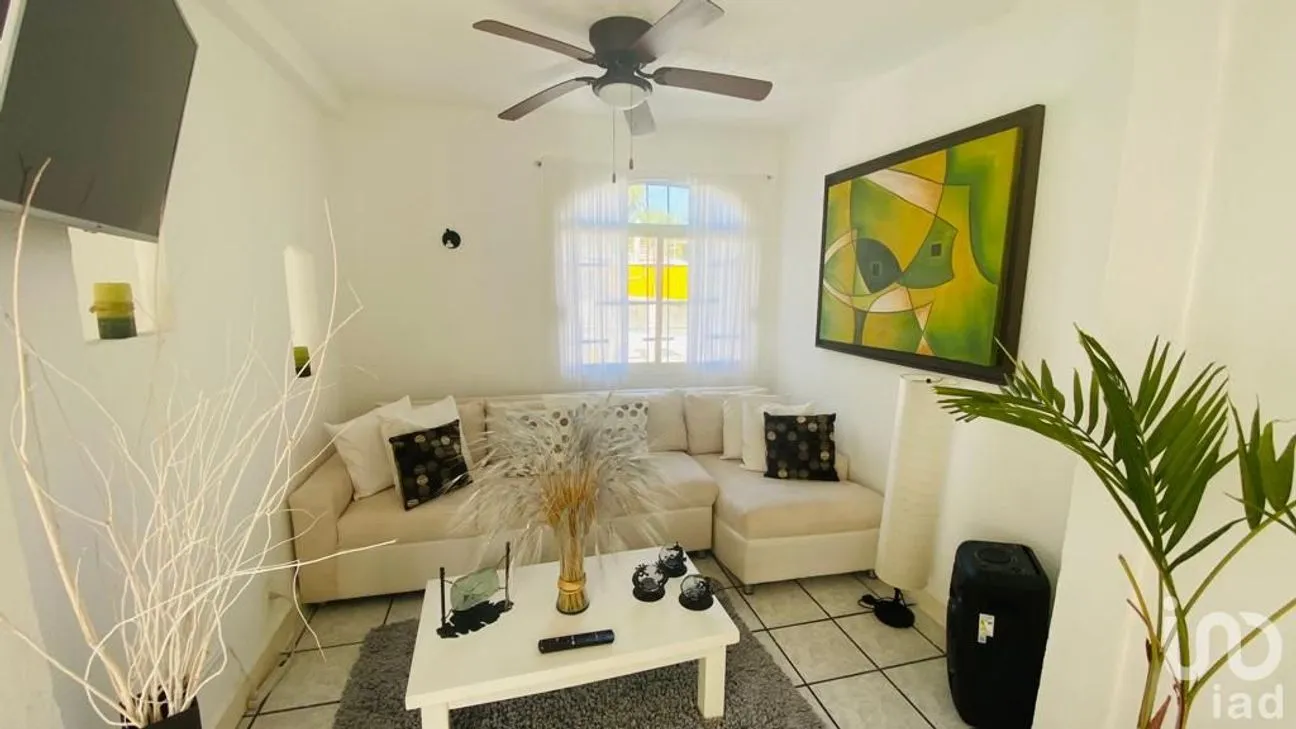 Casa en Venta en Las Playas, Acapulco de Juárez, Guerrero | NEX-152724 | iad México | Foto 2 de 33