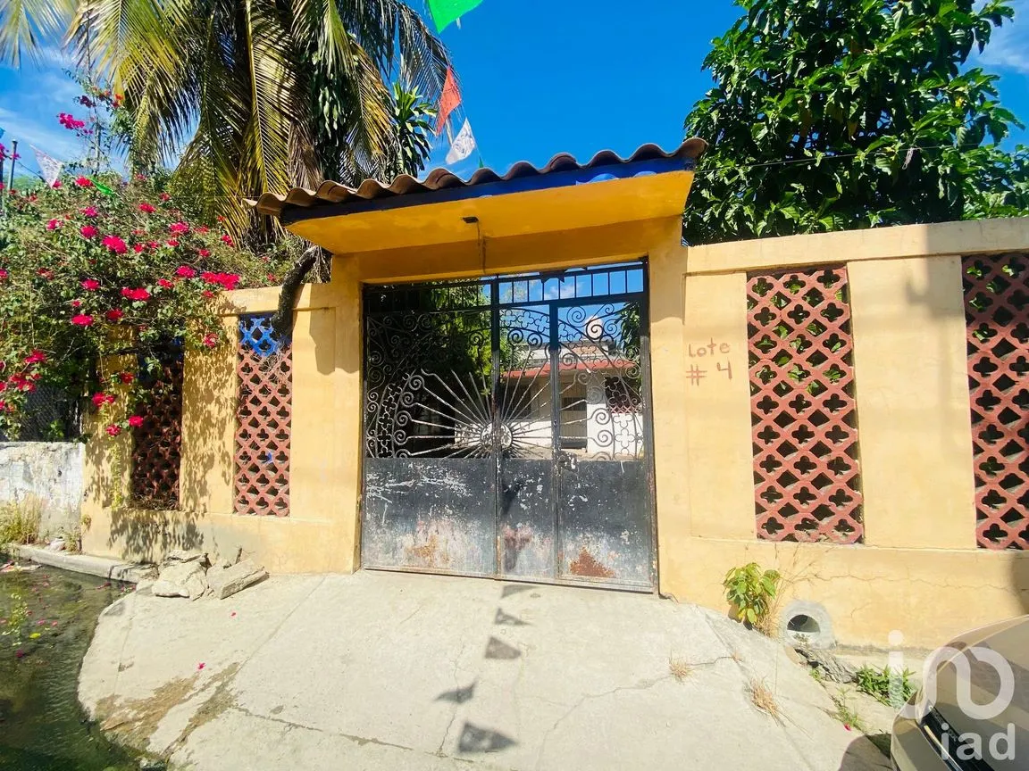 Casa en Venta en La Sabana, Acapulco de Juárez, Guerrero | NEX-166273 | iad México | Foto 1 de 11