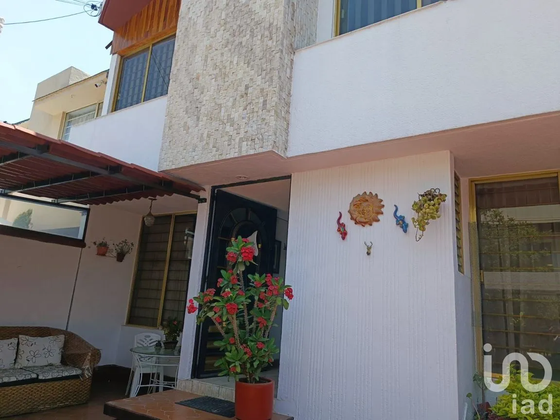 Casa en Venta en Prados de Coyoacán, Coyoacán, Ciudad de México | NEX-202872 | iad México | Foto 2 de 24