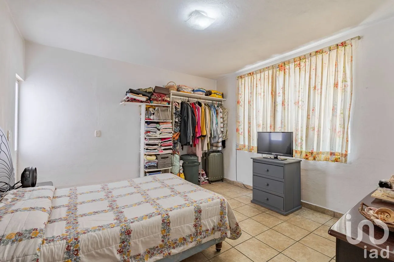 Casa en Venta en Adolfo Ruiz Cortínes, Coyoacán, Ciudad de México | NEX-203529 | iad México | Foto 13 de 27