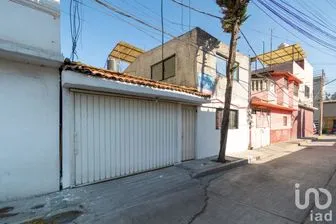 NEX-234324 - Casa en Venta, con 5 recamaras, con 2 baños, con 228 m2 de construcción en C.T.M. Aragón, CP 07990, Ciudad de México.
