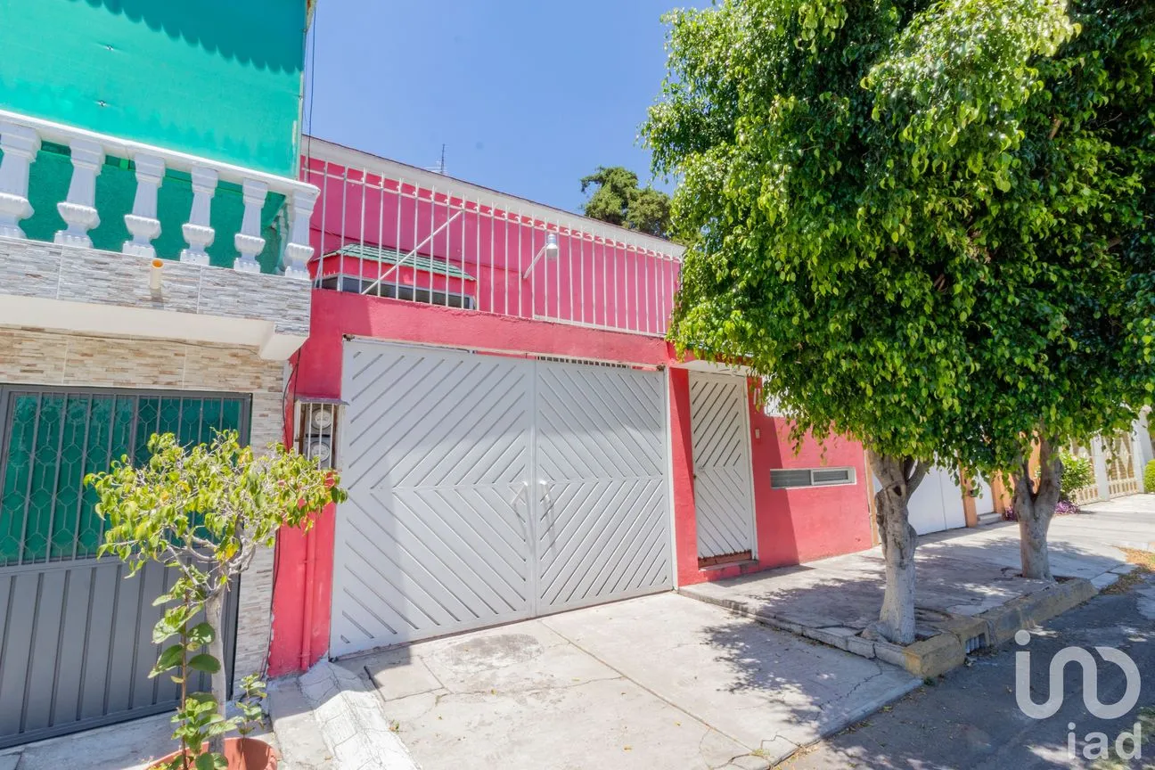 Casa en Venta en Campestre Coyoacán, Coyoacán, Ciudad de México | NEX-256151 | iad México | Foto 2 de 25
