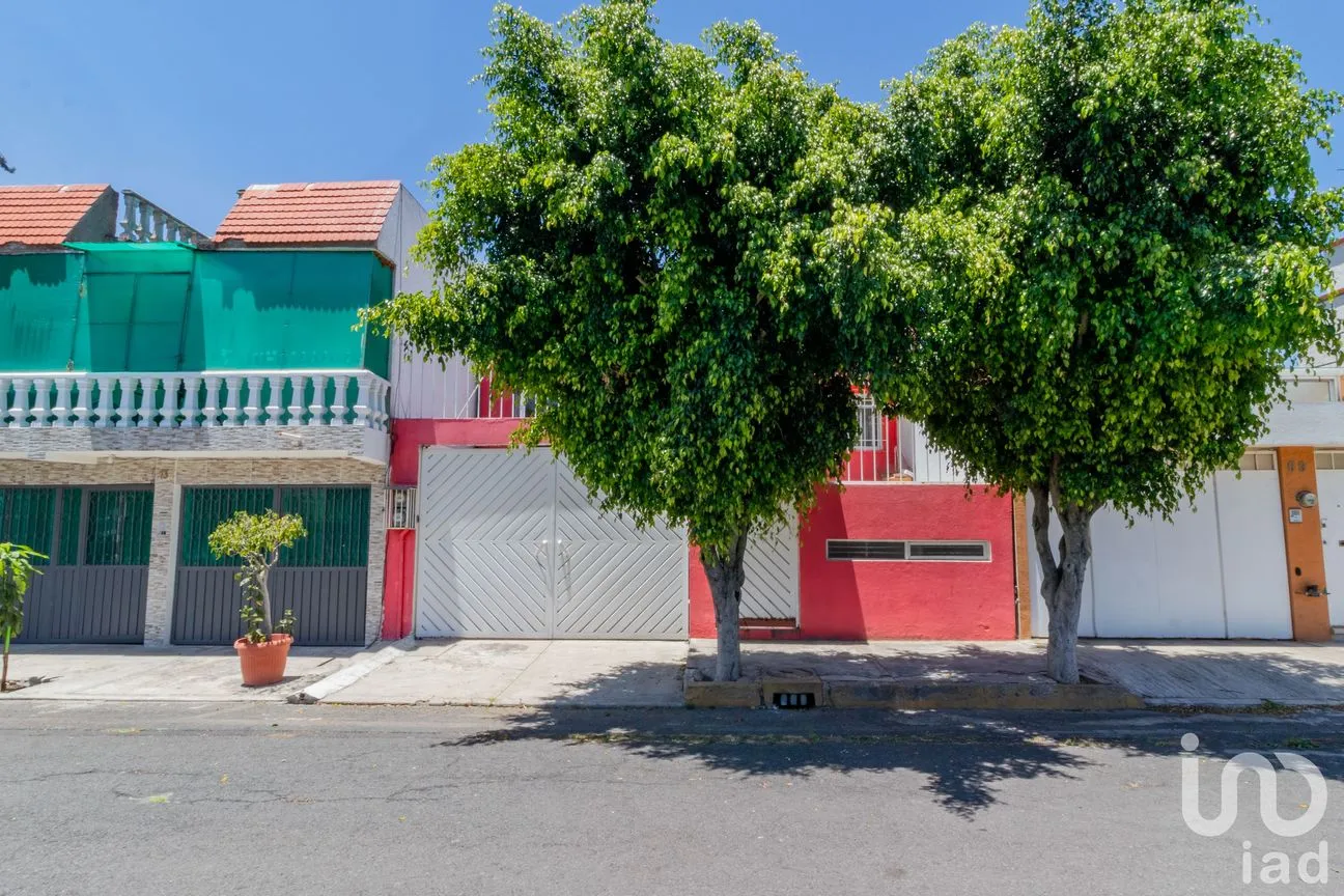 Casa en Venta en Campestre Coyoacán, Coyoacán, Ciudad de México | NEX-256151 | iad México | Foto 1 de 25