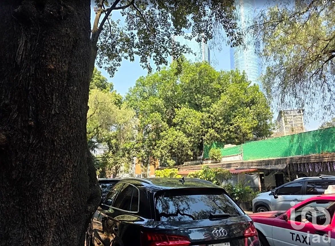 Casa en Venta en Del Carmen, Coyoacán, Ciudad de México | NEX-265893 | iad México | Foto 3 de 15