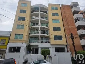 NEX-295550 - Departamento en Venta, con 3 recamaras, con 2 baños, con 106 m2 de construcción.