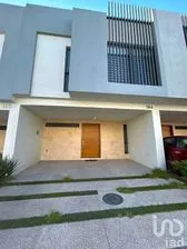 NEX-203692 - Casa en Venta, con 3 recamaras, con 2 baños, con 145 m2 de construcción en Santa Anita, CP 45600, Jalisco.