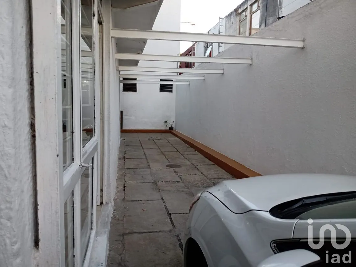 Casa en Venta en Ladrón de Guevara, Guadalajara, Jalisco | NEX-293505 | iad México | Foto 3 de 16