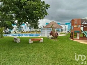 NEX-163390 - Casa en Renta, con 2 recamaras, con 1 baño, con 70 m2 de construcción en Vista Real, CP 77518, Quintana Roo.