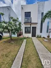 NEX-204840 - Casa en Renta, con 2 recamaras, con 1 baño, con 90 m2 de construcción en Real Las Quintas (Supermanzana 202), CP 77539, Quintana Roo.
