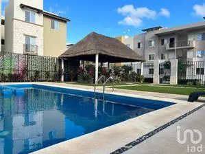 NEX-213649 - Departamento en Renta, con 2 recamaras, con 1 baño, con 54 m2 de construcción en Bosque de Cristo Rey, CP 77724, Quintana Roo.