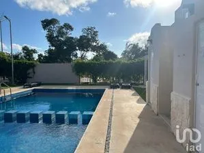 NEX-213651 - Departamento en Renta, con 2 recamaras, con 1 baño, con 54 m2 de construcción en Bosque de Cristo Rey, CP 77724, Quintana Roo.