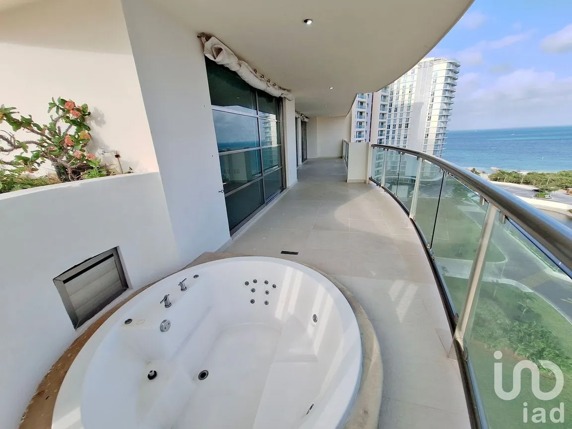 Departamento en Venta en Zona Hotelera, Benito Juárez, Quintana Roo | NEX-213792 | iad México | Foto 11 de 18