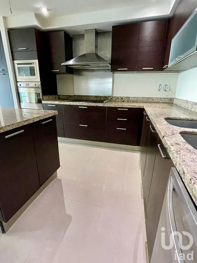 Departamento en Venta en Zona Hotelera, Benito Juárez, Quintana Roo | NEX-213792 | iad México | Foto 3 de 18