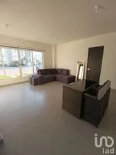 NEX-237024 - Departamento en Renta, con 3 recamaras, con 2 baños, con 91 m2 de construcción.