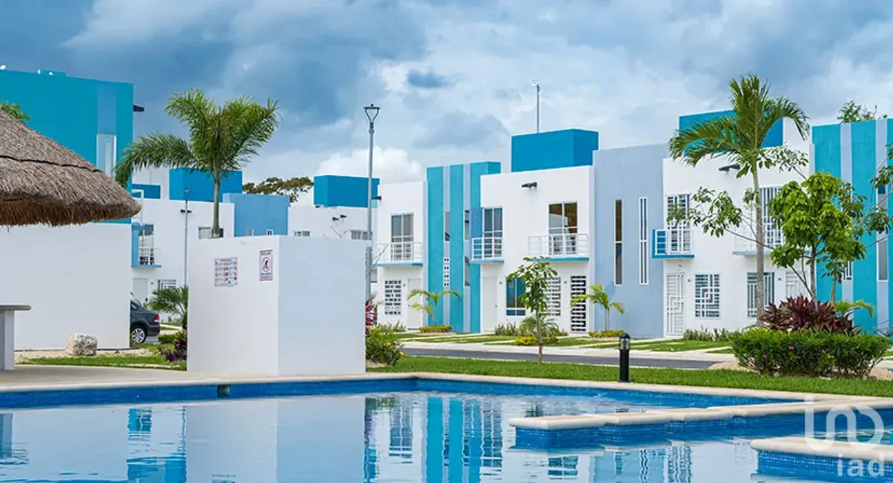 Casa en Venta en Vista Real, Benito Juárez, Quintana Roo | NEX-247061 | iad México | Foto 1 de 12