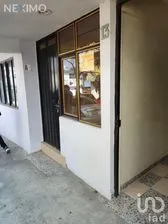 NEX-51104 - Edificio en Venta, con 9 recamaras, con 6 baños, con 319 m2 de construcción.