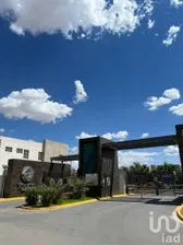 NEX-190409 - Casa en Renta, con 3 recamaras, con 3 baños, con 146 m2 de construcción en Residencial Toledo, CP 32563, Chihuahua.