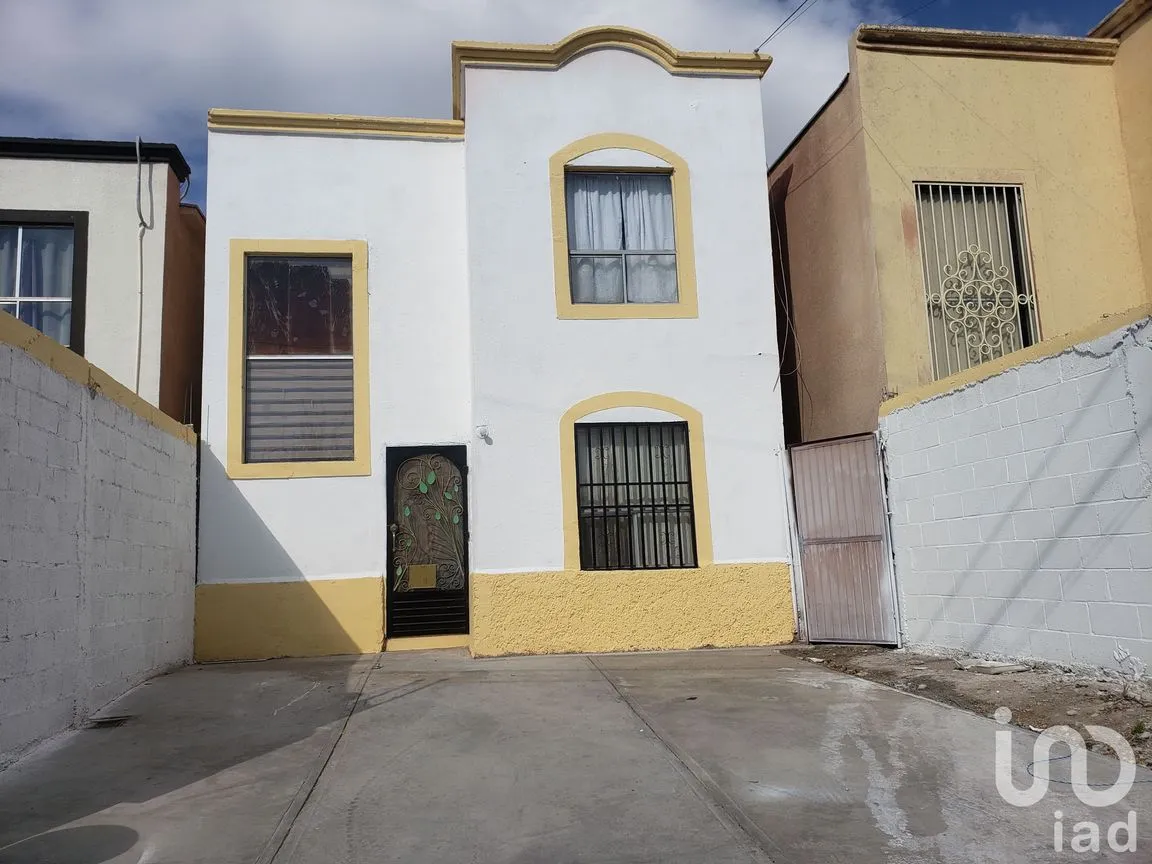 Casa en Venta en Rinconada de las Torres, Juárez, Chihuahua