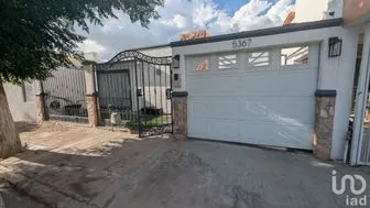 NEX-253176 - Casa en Renta, con 3 recamaras, con 1 baño, con 135 m2 de construcción en Los Lagos, CP 32360, Chihuahua.