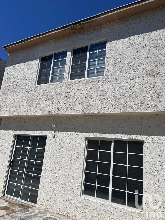 Casa en Venta en Canto de Calabria, Juárez, Chihuahua | NEX-291045 | iad México | Foto 3 de 27