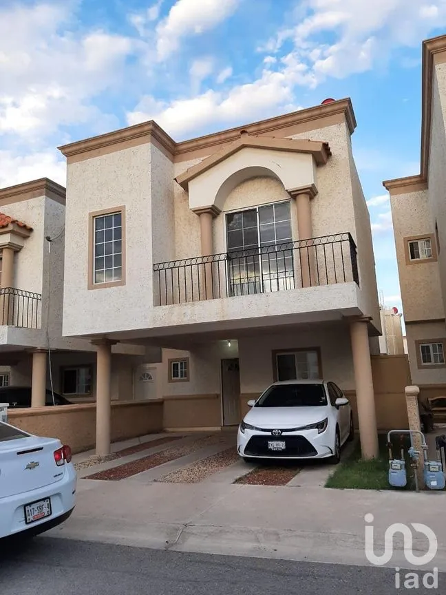 Casa en Venta en Canto de Calabria, Juárez, Chihuahua | NEX-291045 | iad México | Foto 1 de 27
