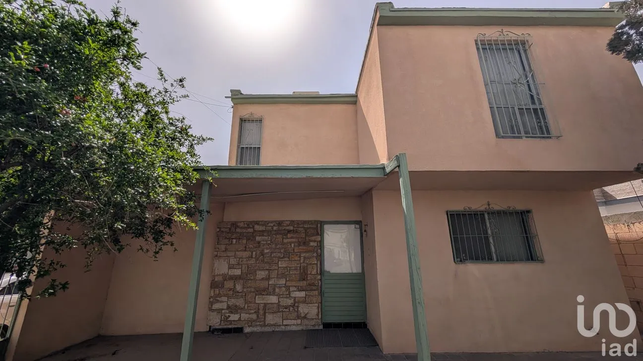 Casa en Venta en Pradera Dorada, Juárez, Chihuahua | NEX-295629 | iad México | Foto 1 de 19