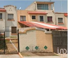 NEX-254784 - Casa en Venta, con 2 recamaras, con 1 baño, con 60 m2 de construcción en Villa del Real, CP 55749, México.