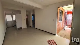 NEX-252035 - Casa en Venta, con 2 recamaras, con 1 baño, con 46 m2 de construcción en San Buenaventura, CP 56536, México.