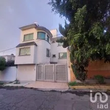 NEX-296675 - Oficina en Venta, con 7 recamaras, con 1 baño, con 268 m2 de construcción.