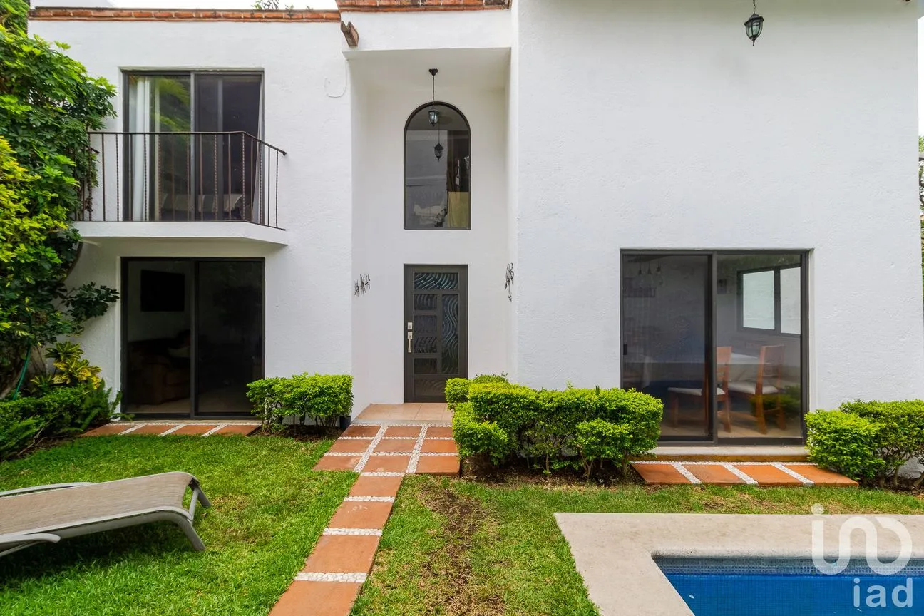 Casa en Venta en Analco, Cuernavaca, Morelos | NEX-155435 | iad México | Foto 2 de 30