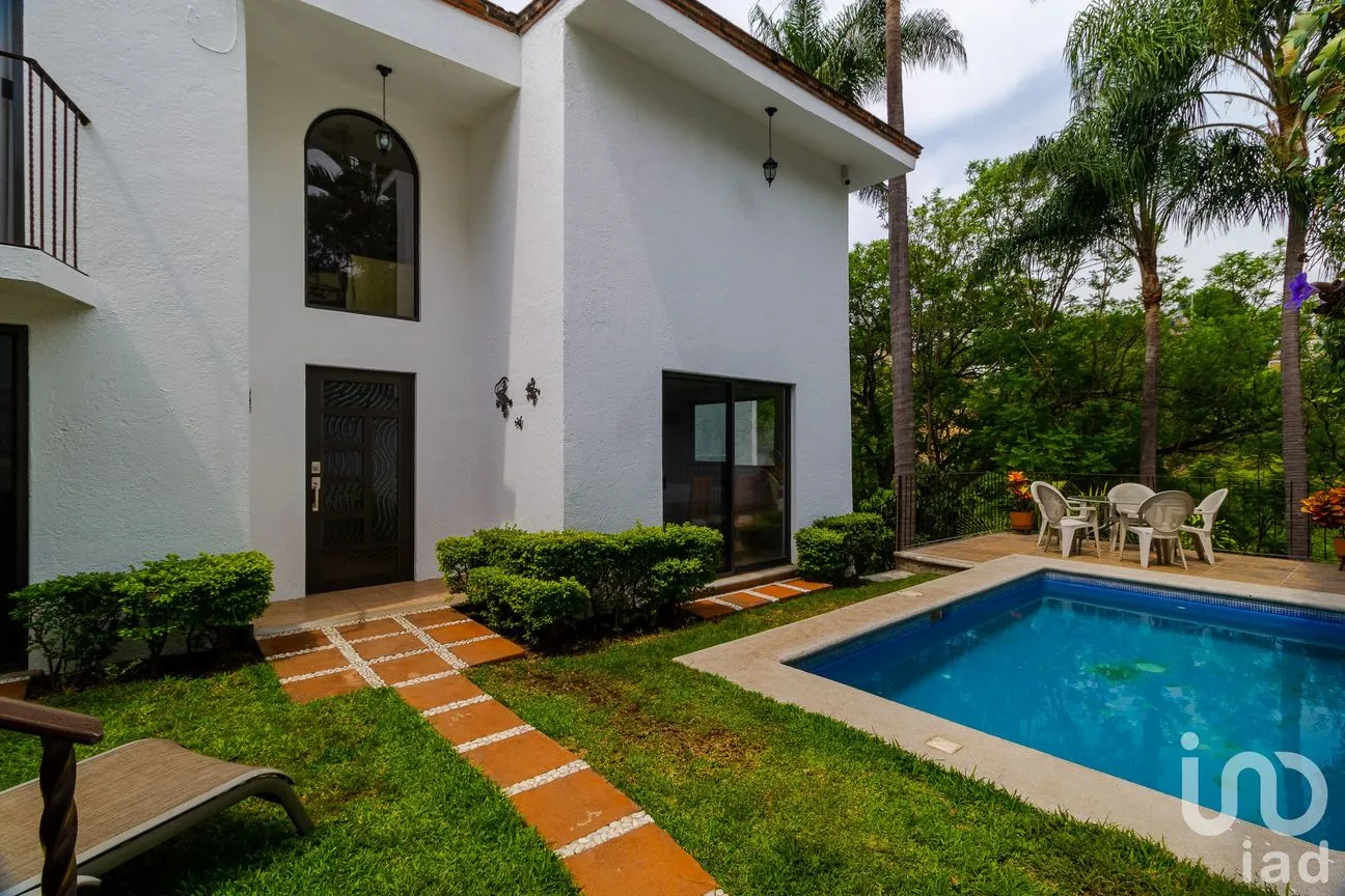Casa en Venta en Analco, Cuernavaca, Morelos | NEX-155435 | iad México | Foto 3 de 30