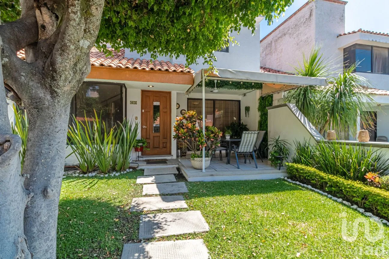 Casa en Venta en Residencial Country, Jiutepec, Morelos | NEX-177657 | iad México | Foto 2 de 38
