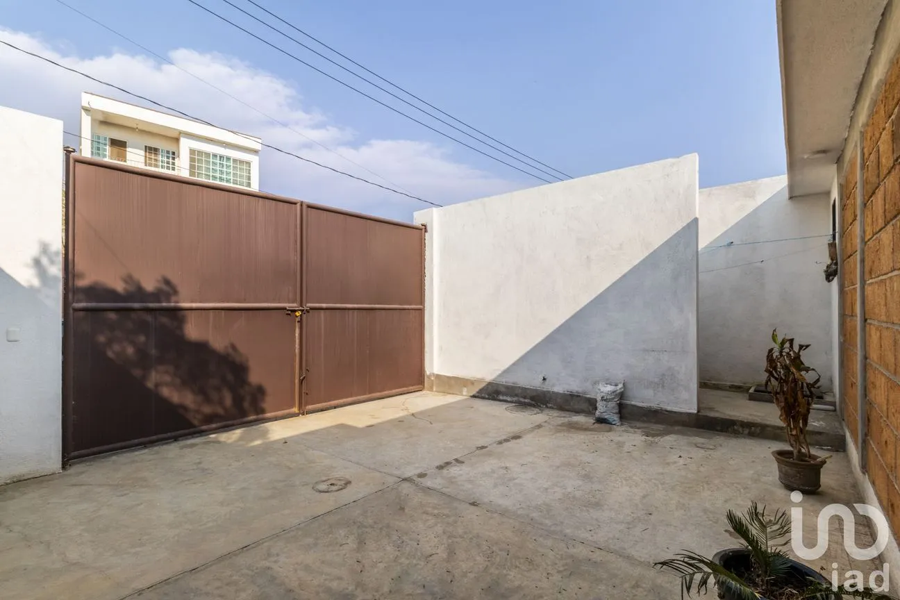 Casa en Venta en Lomas de Tzompantle, Cuernavaca, Morelos | NEX-242581 | iad México | Foto 2 de 19